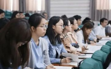 大学本科自我鉴定模板5篇