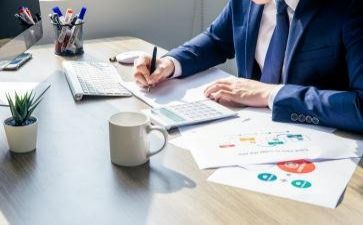 财务股述职报告模板5篇