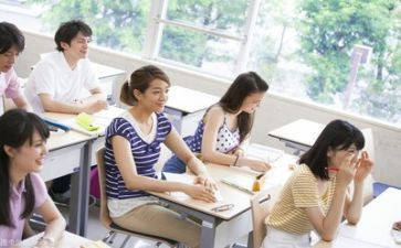 大学里的工作总结精选7篇