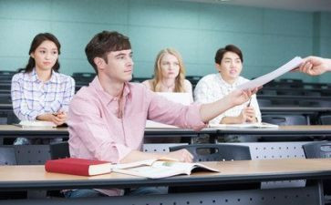 大学励志的演讲稿推荐6篇