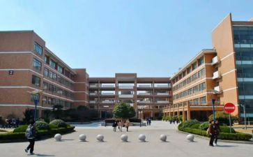 大学自我鉴定表范文通用6篇