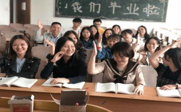 竞选大学班长演讲稿优质8篇
