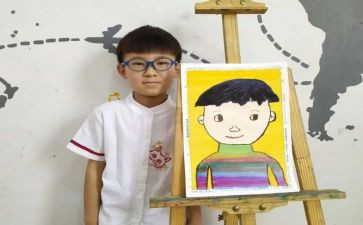 我的自画像小学生作文最新7篇
