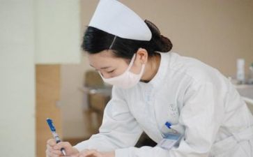 护理学校自我鉴定6篇