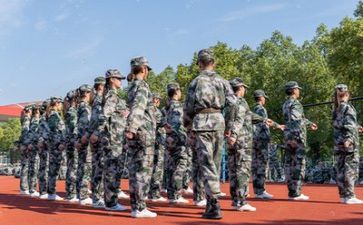 带军训总结报告7篇