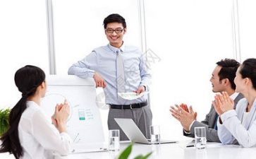 领导给新教师的讲话稿7篇