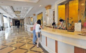到店前台工作总结最新6篇