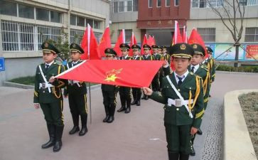 争当升旗手演讲稿8篇