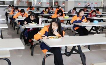 2024年食堂个人述职报告7篇