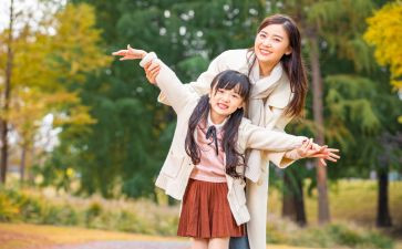 我的妈妈三年级作文200到300字8篇
