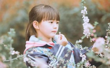 小女孩的爱读后感8篇