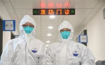 医务室月工作总结6篇