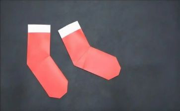 小班晒袜子教案6篇