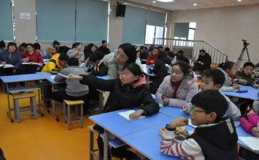 八年级期中年级组工作总结6篇