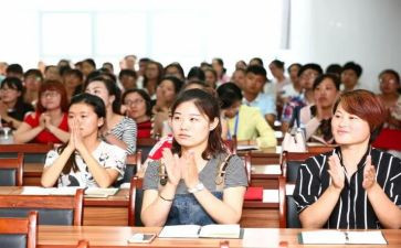 小班主班老师学期工作总结6篇