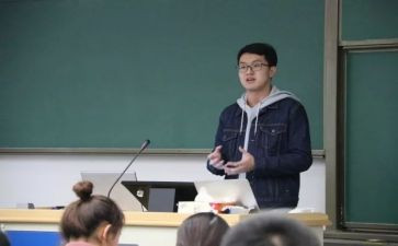 选学生会主席的演讲稿5篇